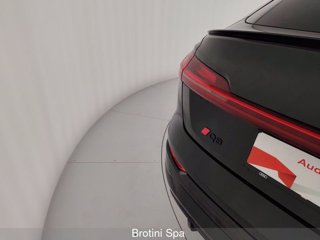 AUDI Q8 e-tron SPB 55 quattro S line edition 12