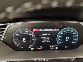 AUDI Q8 e-tron SPB 55 quattro S line edition 20