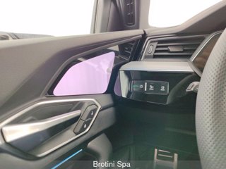 AUDI Q8 e-tron SPB 55 quattro S line edition 21