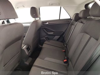 VOLKSWAGEN T-Roc 1.0 TSI Life 9