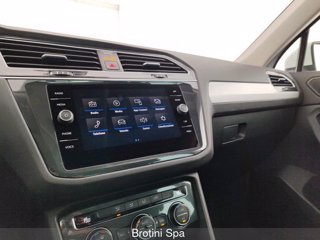 VOLKSWAGEN Tiguan 1.5 TSI DSG Sport ACT BlueMotion Technology 12