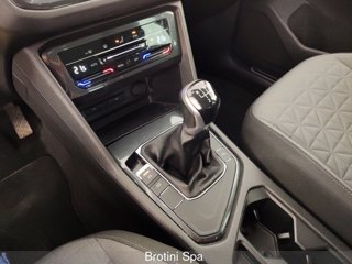 VOLKSWAGEN Tiguan 1.5 TSI ACT Life 10