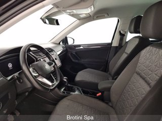 VOLKSWAGEN Tiguan 1.5 TSI ACT Life 5