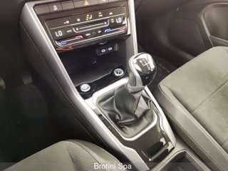 VOLKSWAGEN T-Roc 1.0 TSI Style 10