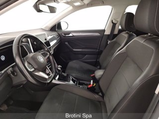 VOLKSWAGEN T-Roc 1.0 TSI Style 6