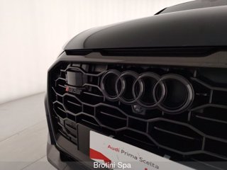 AUDI Q8 RS TFSI V8 quattro tiptronic 5