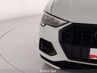 AUDI Q3 35 TFSI Business Advanced 4