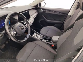 SKODA Octavia 1.5 e-TEC DSG Wagon Executive 8