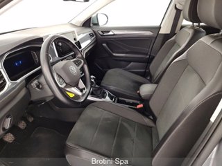 VOLKSWAGEN T-Roc 1.0 TSI Style 6