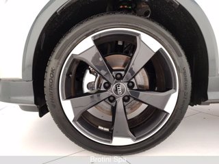 AUDI Q2 30 TDI Identity Black 5