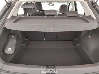 VOLKSWAGEN T-Roc 1.0 TSI Life 15