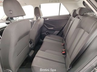 VOLKSWAGEN T-Roc 1.0 TSI Life 9