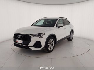 AUDI Q3 45 TFSI e S tronic S line edition