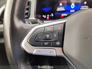 VOLKSWAGEN T-Roc 1.0 TSI Life 14