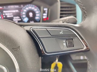 AUDI A1 citycarver 30 TFSI Admired 12