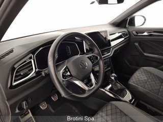 VOLKSWAGEN T-Roc 1.0 TSI R-Line 8