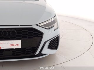 AUDI A3 SPB 40 TDI quattro S tr. Identity Black 4