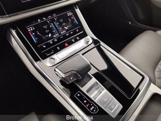 AUDI Q8 55 TFSI e quattro tiptronic S-Line Sport 12