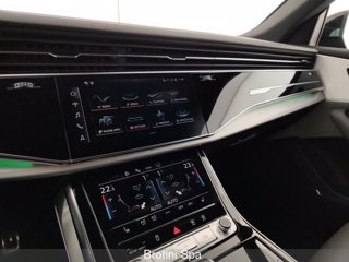 AUDI Q8 55 TFSI e quattro tiptronic S-Line Sport 13