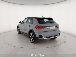 AUDI A1 citycarver 30 TFSI Admired 1
