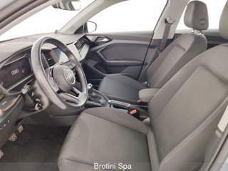 AUDI A1 citycarver 30 TFSI Admired 6