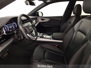 AUDI Q8 50 TDI 286 CV quattro tiptronic Sport 6