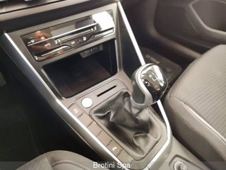 VOLKSWAGEN Polo 1.0 TSI Life 10