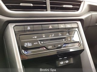 VOLKSWAGEN T-Roc 1.0 TSI Style 15