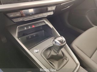 AUDI A3 SPB 30 TDI Business 10