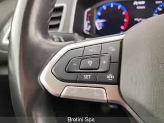 VOLKSWAGEN T-Roc 1.0 TSI Style 13