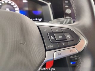 VOLKSWAGEN Polo 1.0 TSI R-Line 12