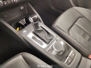 AUDI Q2 35 TFSI S tronic S line Edition 10
