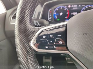 VOLKSWAGEN Tiguan 2.0 TDI 150 CV SCR DSG 4MOTION R-Line 13