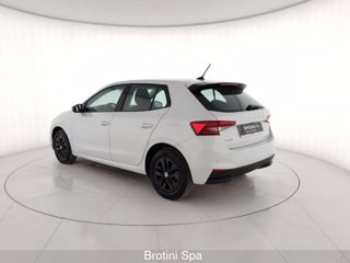 SKODA Fabia 1.0 MPI 80 CV Young Edition 1