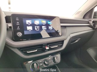 SKODA Fabia 1.0 MPI 80 CV Young Edition 11