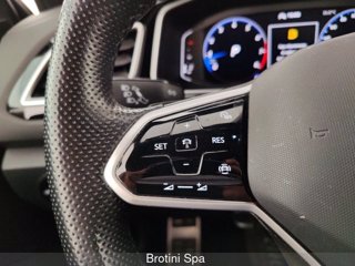 VOLKSWAGEN T-Roc 1.5 TSI ACT DSG R-Line 13