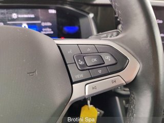 VOLKSWAGEN Polo 1.0 TSI Life 11