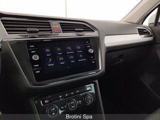 VOLKSWAGEN Tiguan 1.6 TDI SCR Sport BlueMotion Technology 11