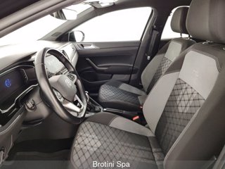 VOLKSWAGEN Taigo 1.5 TSI 150 CV DSG R-Line 6