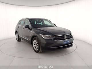 VOLKSWAGEN Tiguan 1.5 TSI ACT Life 3