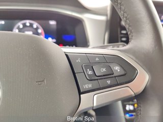 VOLKSWAGEN T-Roc 1.5 TSI ACT DSG Style 12