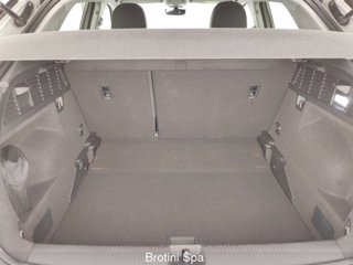 AUDI Q2 35 TDI S tronic Identity Black 15