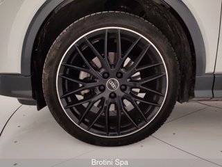 AUDI Q2 35 TDI S tronic Identity Black 5