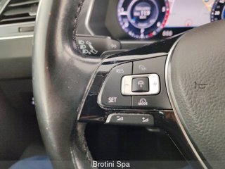 VOLKSWAGEN Tiguan 2.0 TDI SCR Business BlueMotion Technology 13