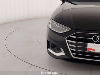 AUDI A4 Avant 30 TDI/136 CV S tronic Business Advanced 4