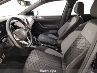 VOLKSWAGEN Taigo 1.0 TSI 110 CV DSG R-Line 6