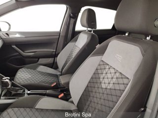 VOLKSWAGEN Taigo 1.0 TSI 110 CV DSG R-Line 8