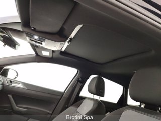 VOLKSWAGEN Taigo 1.0 TSI 110 CV DSG R-Line 9