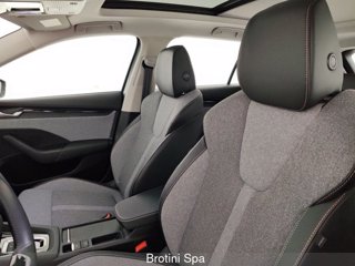 SKODA Octavia 1.5 TSI ACT Hybrid 115 CV DSG Wagon Selection 8