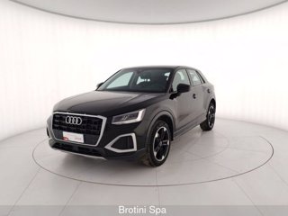 AUDI Q2 35 TFSI Business Advanced